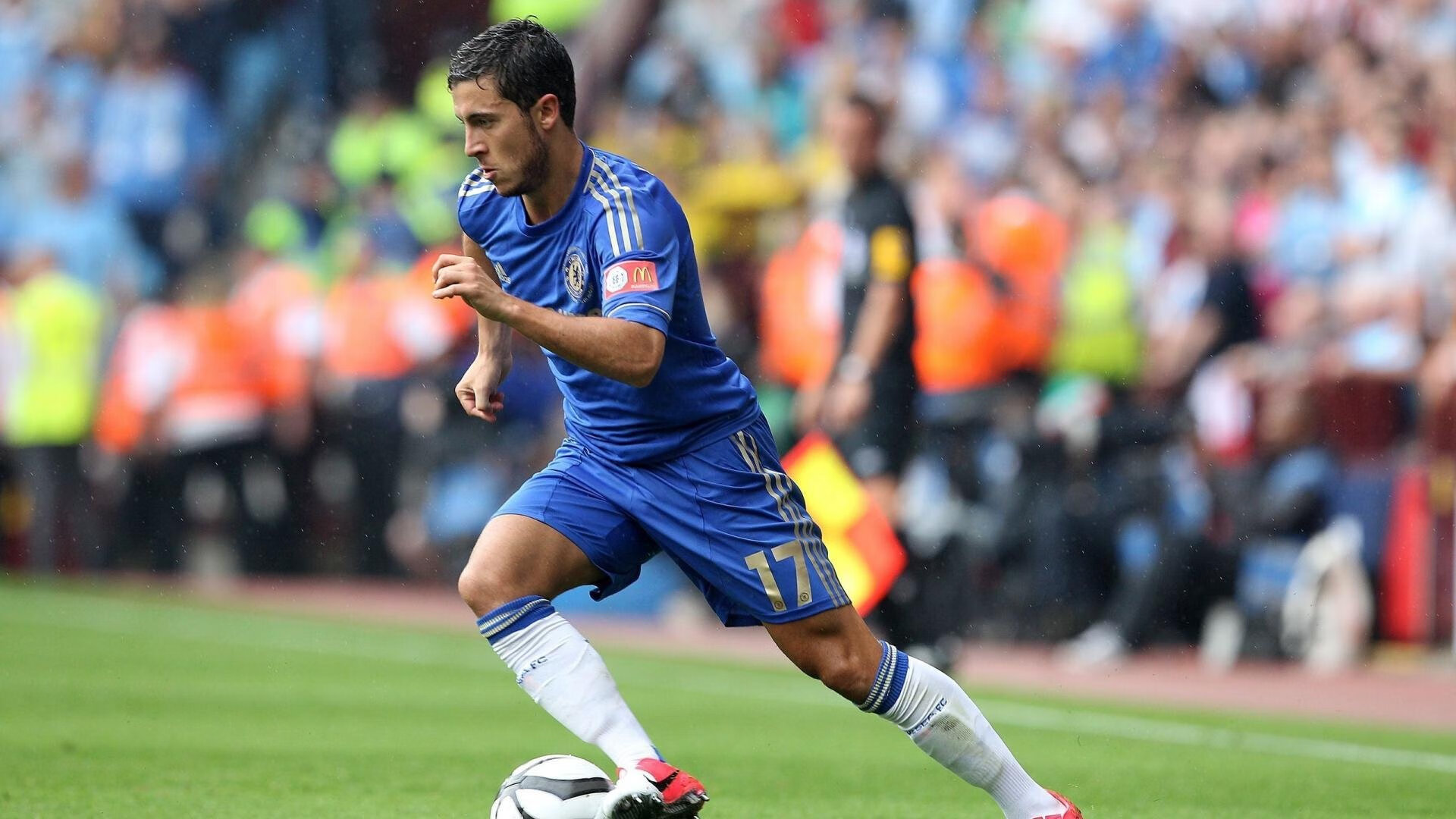 英超:曼联逆转取胜,争夺榜首战火不断!,2021年英超曼联